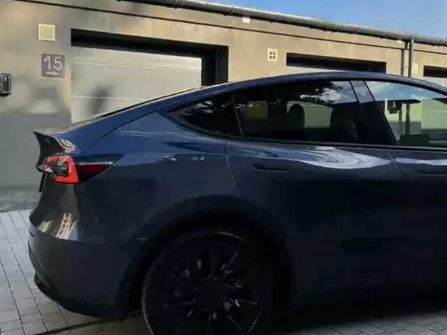 Серый Тесла Другая, объемом двигателя 0 л и пробегом 126 тыс. км за 18000 $, фото 9 на Automoto.ua