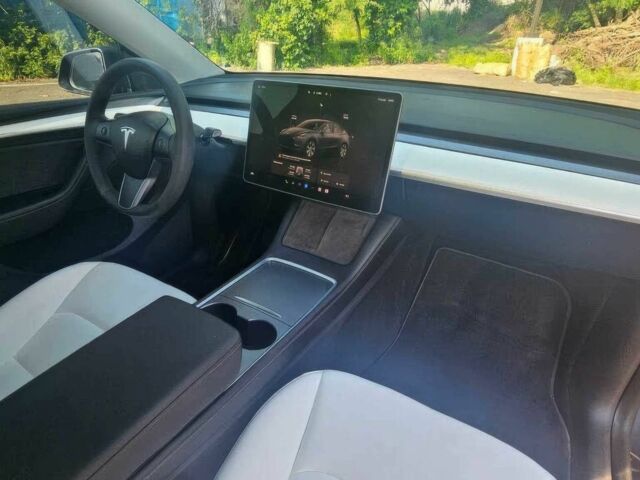 Серый Тесла Другая, объемом двигателя 0 л и пробегом 14 тыс. км за 12350 $, фото 9 на Automoto.ua