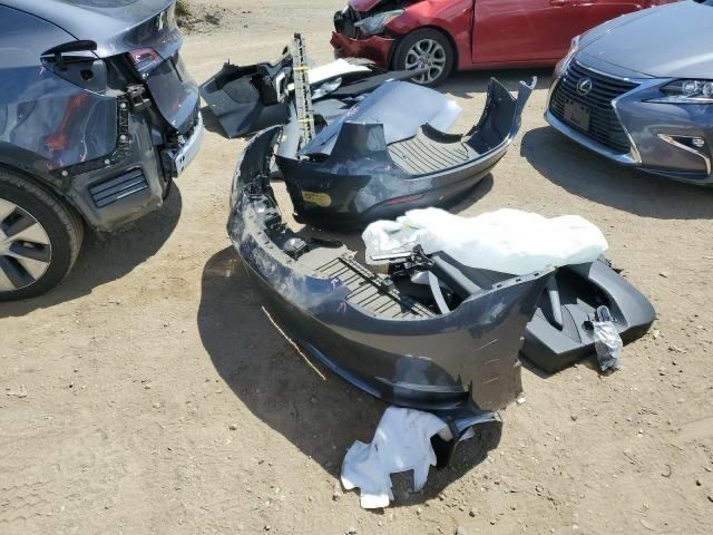 Серый Тесла Другая, объемом двигателя 0 л и пробегом 86 тыс. км за 17300 $, фото 7 на Automoto.ua