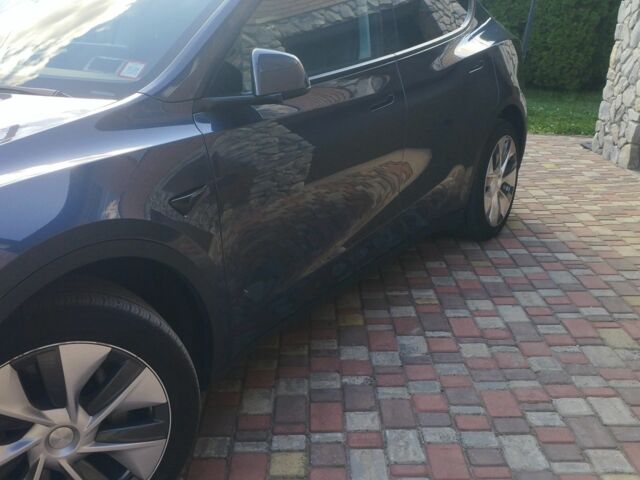 Серый Тесла Другая, объемом двигателя 0 л и пробегом 25 тыс. км за 29500 $, фото 2 на Automoto.ua