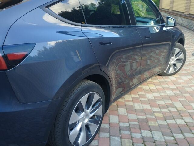 Серый Тесла Другая, объемом двигателя 0 л и пробегом 25 тыс. км за 29500 $, фото 5 на Automoto.ua