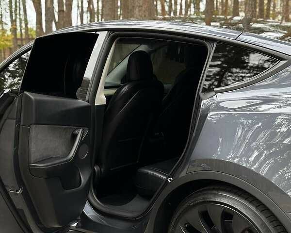 Серый Тесла Другая, объемом двигателя 0 л и пробегом 32 тыс. км за 21300 $, фото 11 на Automoto.ua