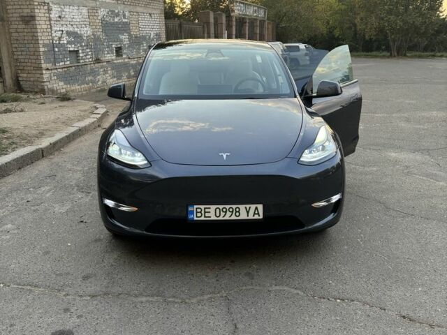 Серый Тесла Другая, объемом двигателя 0 л и пробегом 45 тыс. км за 31000 $, фото 3 на Automoto.ua