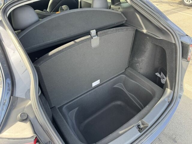 Серый Тесла Другая, объемом двигателя 0 л и пробегом 40 тыс. км за 26853 $, фото 9 на Automoto.ua