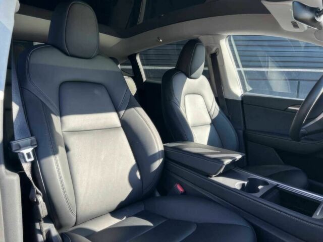 Серый Тесла Другая, объемом двигателя 0 л и пробегом 16 тыс. км за 19200 $, фото 12 на Automoto.ua