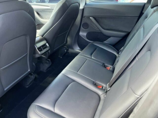 Серый Тесла Другая, объемом двигателя 0 л и пробегом 28 тыс. км за 12100 $, фото 9 на Automoto.ua