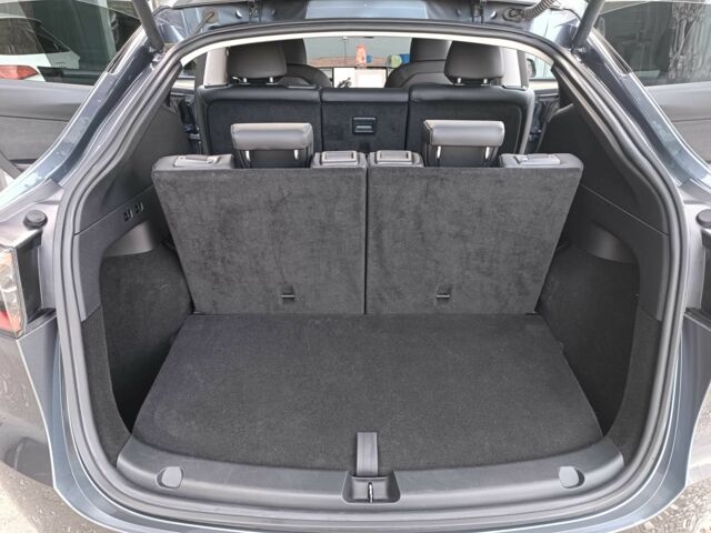 Серый Тесла Другая, объемом двигателя 0 л и пробегом 43 тыс. км за 33333 $, фото 22 на Automoto.ua