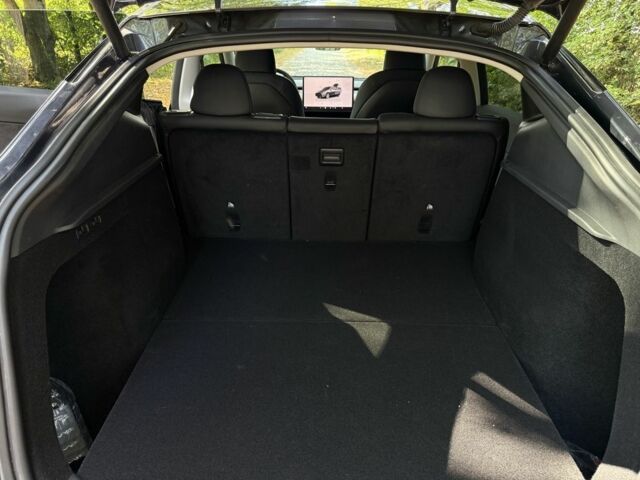 Серый Тесла Другая, объемом двигателя 0 л и пробегом 32 тыс. км за 26500 $, фото 19 на Automoto.ua