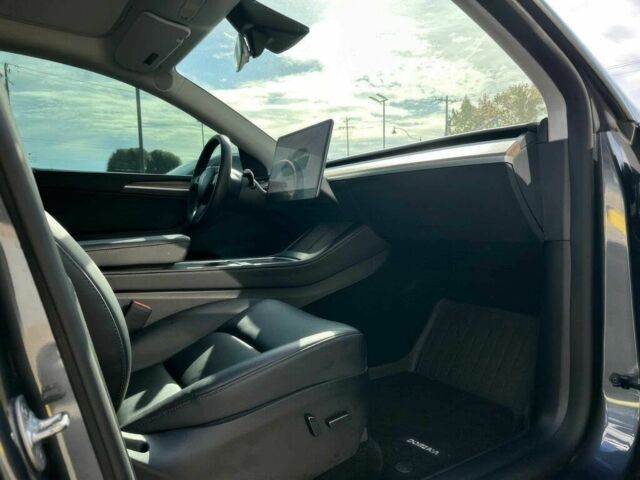 Серый Тесла Другая, объемом двигателя 0 л и пробегом 11 тыс. км за 13500 $, фото 7 на Automoto.ua