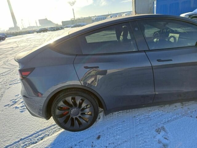 Серый Тесла Другая, объемом двигателя 0 л и пробегом 40 тыс. км за 34700 $, фото 18 на Automoto.ua