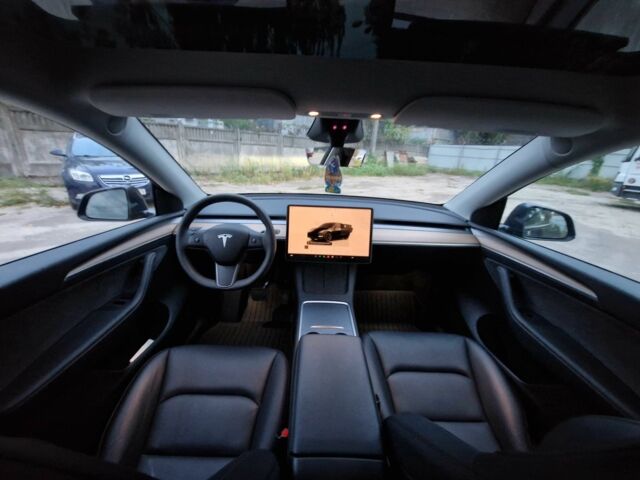 Серый Тесла Другая, объемом двигателя 0 л и пробегом 45 тыс. км за 31300 $, фото 18 на Automoto.ua