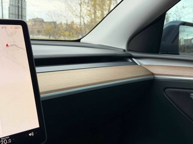 Серый Тесла Другая, объемом двигателя 5 л и пробегом 70 тыс. км за 31000 $, фото 22 на Automoto.ua