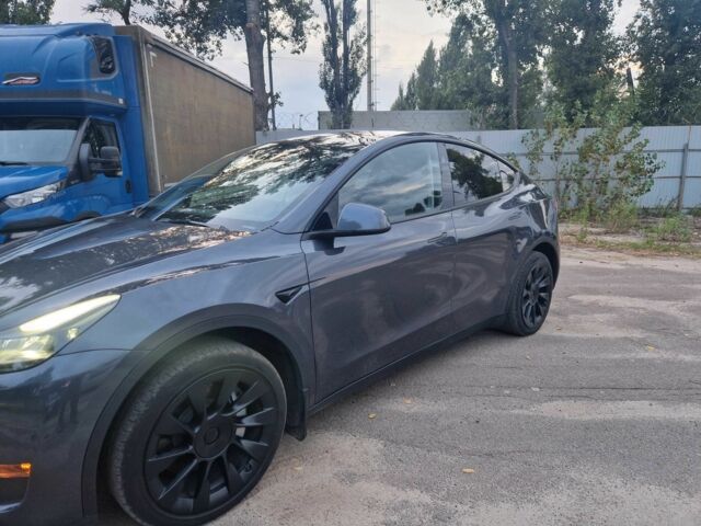 Серый Тесла Другая, объемом двигателя 0 л и пробегом 45 тыс. км за 31300 $, фото 9 на Automoto.ua