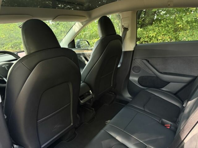 Серый Тесла Другая, объемом двигателя 0 л и пробегом 32 тыс. км за 26500 $, фото 18 на Automoto.ua