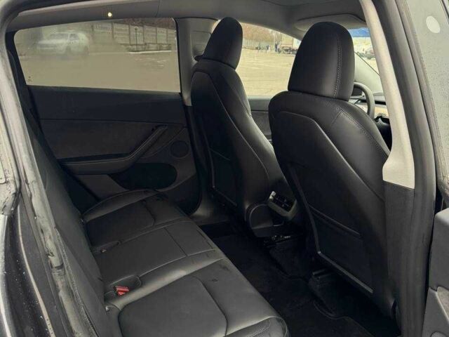 Серый Тесла Другая, объемом двигателя 0 л и пробегом 38 тыс. км за 33500 $, фото 12 на Automoto.ua