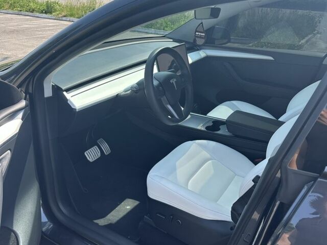 Серый Тесла Другая, объемом двигателя 0 л и пробегом 7 тыс. км за 33000 $, фото 5 на Automoto.ua