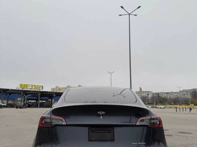 Серый Тесла Другая, объемом двигателя 0 л и пробегом 38 тыс. км за 33500 $, фото 11 на Automoto.ua