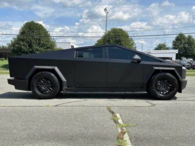 Серый Тесла Другая, объемом двигателя 0 л и пробегом 10 тыс. км за 45000 $, фото 5 на Automoto.ua