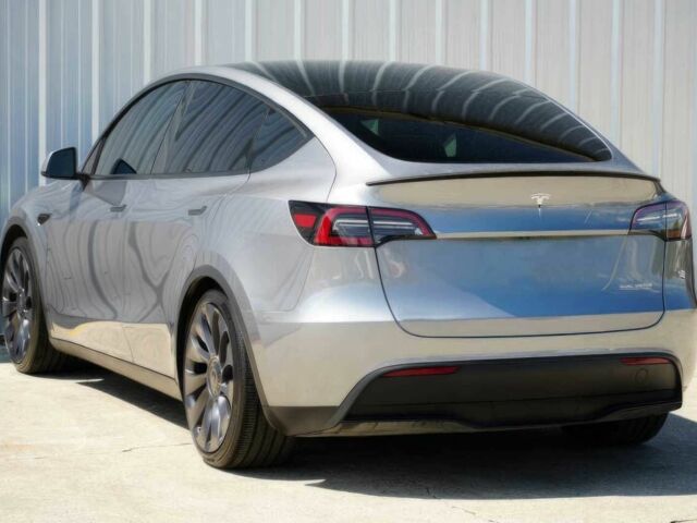 Серый Тесла Другая, объемом двигателя 0 л и пробегом 16 тыс. км за 21000 $, фото 5 на Automoto.ua