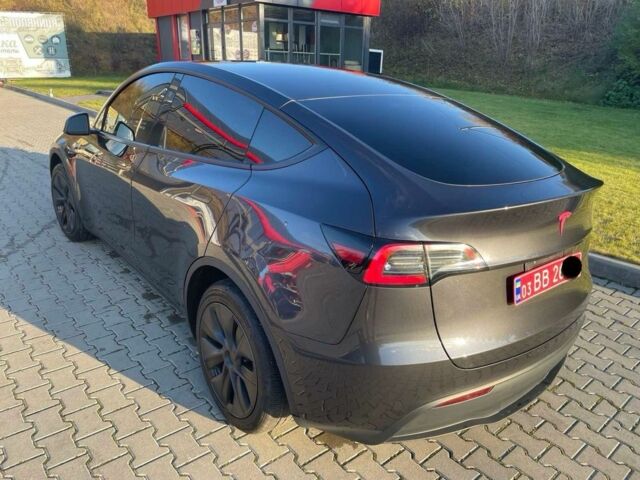 Тесла Другая 2024 в Тернополе на Automoto.ua Серый Тесла Другая, объемом двигателя 0 л и пробегом 3 тыс. км за 28000 $, фото 6 на Automoto.ua