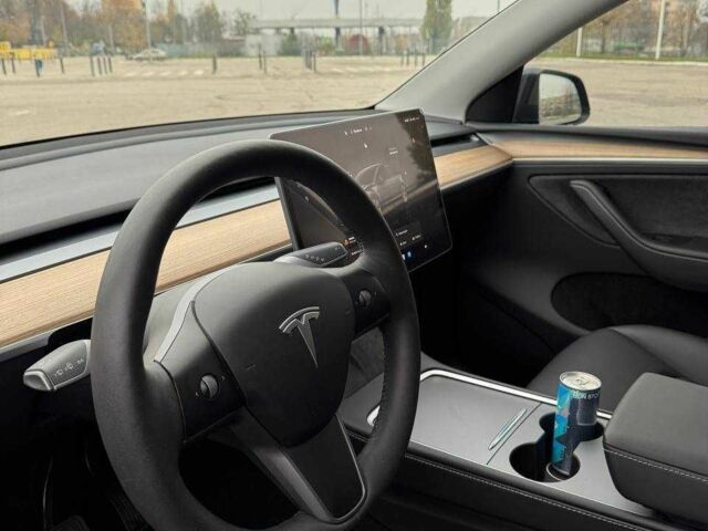 Серый Тесла Другая, объемом двигателя 0 л и пробегом 38 тыс. км за 33500 $, фото 4 на Automoto.ua