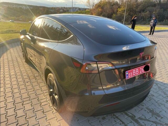 Тесла Другая 2024 в Тернополе на Automoto.ua Серый Тесла Другая, объемом двигателя 0 л и пробегом 3 тыс. км за 28000 $, фото 5 на Automoto.ua