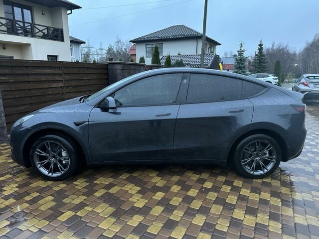 Серый Тесла Другая, объемом двигателя 0 л и пробегом 14 тыс. км за 28200 $, фото 3 на Automoto.ua