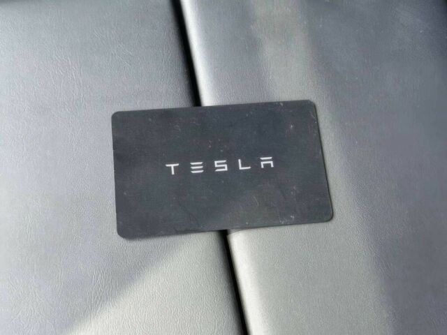 Серый Тесла Другая, объемом двигателя 0 л и пробегом 10 тыс. км за 45000 $, фото 12 на Automoto.ua