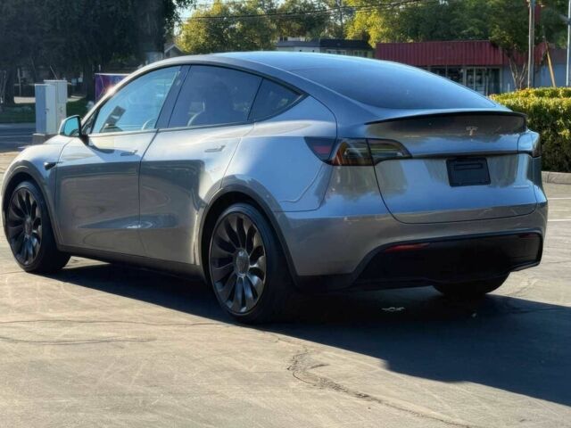 Серый Тесла Другая, объемом двигателя 0 л и пробегом 2 тыс. км за 19000 $, фото 7 на Automoto.ua