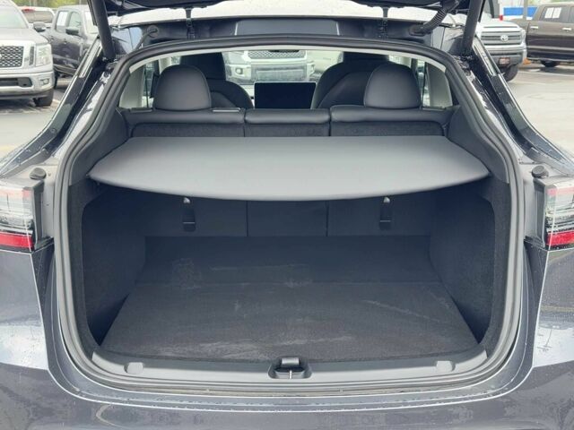 Серый Тесла Другая, объемом двигателя 0 л и пробегом 4 тыс. км за 28000 $, фото 16 на Automoto.ua