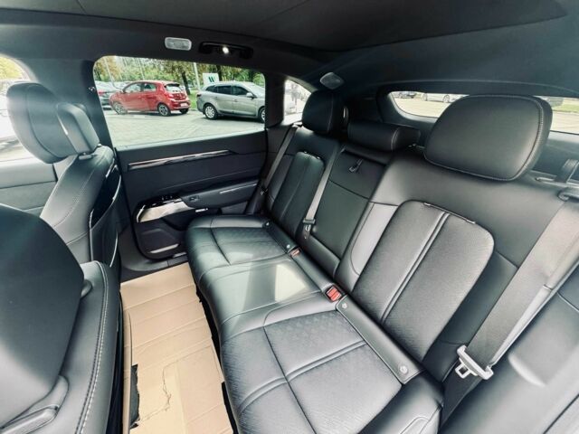 Серый Тесла Другая, объемом двигателя 0 л и пробегом 2 тыс. км за 45000 $, фото 6 на Automoto.ua