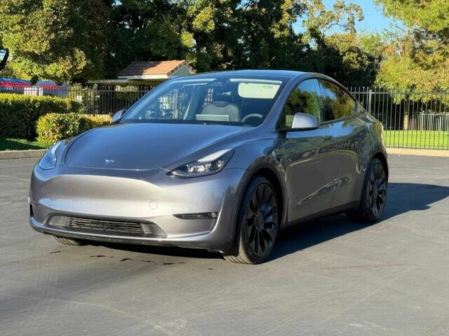 Серый Тесла Другая, объемом двигателя 0 л и пробегом 2 тыс. км за 19000 $, фото 2 на Automoto.ua
