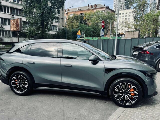 Серый Тесла Другая, объемом двигателя 0 л и пробегом 2 тыс. км за 45000 $, фото 2 на Automoto.ua