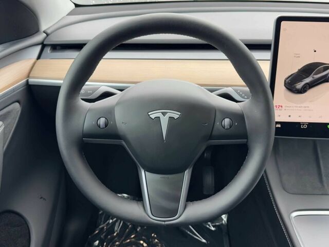 Серый Тесла Другая, объемом двигателя 0 л и пробегом 4 тыс. км за 28000 $, фото 12 на Automoto.ua