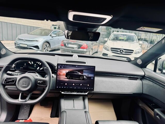 Серый Тесла Другая, объемом двигателя 0 л и пробегом 2 тыс. км за 45000 $, фото 7 на Automoto.ua