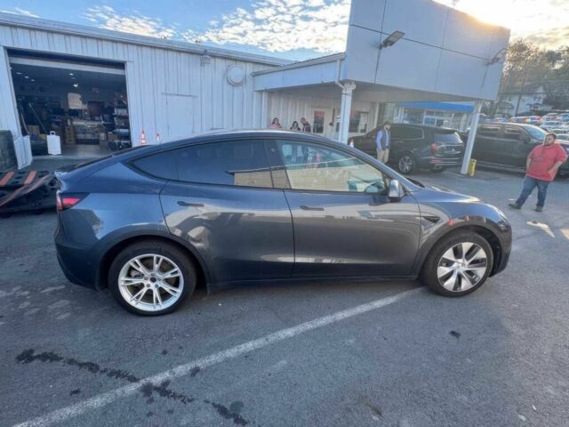 Серый Тесла Другая, объемом двигателя 0 л и пробегом 21 тыс. км за 19000 $, фото 3 на Automoto.ua