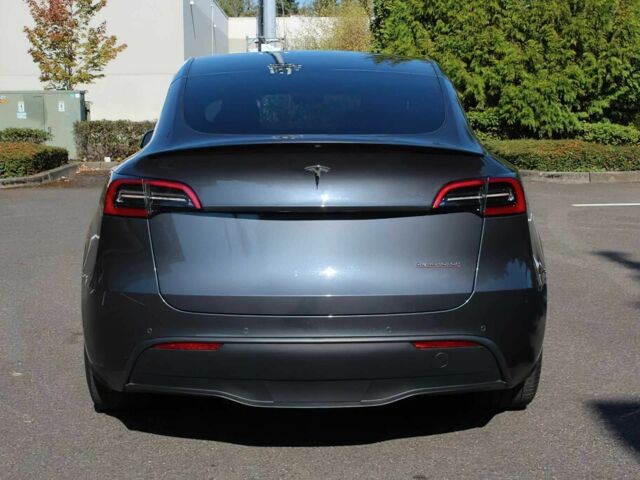 Тесла Другая 2022 в Днепре (Днепропетровске) на Automoto.ua Серый Тесла Другая, объемом двигателя 0 л и пробегом 14 тыс. км за 18000 $, фото 4 на Automoto.ua