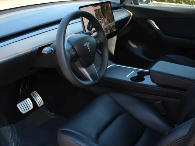 Тесла Другая 2022 в Днепре (Днепропетровске) на Automoto.ua Серый Тесла Другая, объемом двигателя 0 л и пробегом 14 тыс. км за 18000 $, фото 6 на Automoto.ua