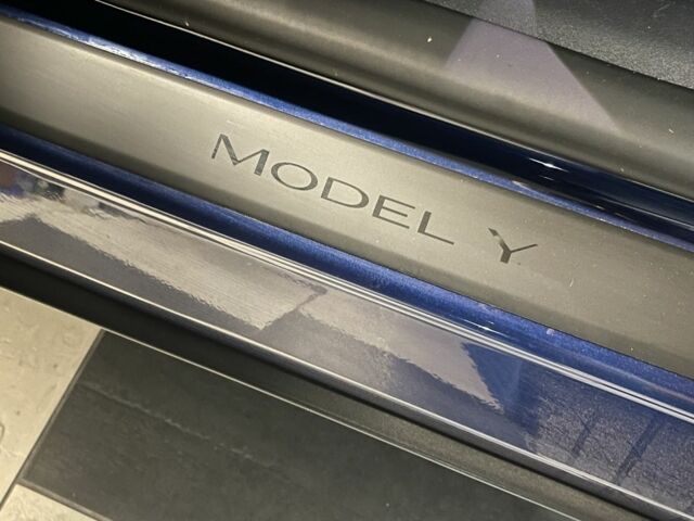 Синій Тесла Інша, об'ємом двигуна 0 л та пробігом 19 тис. км за 26000 $, фото 4 на Automoto.ua