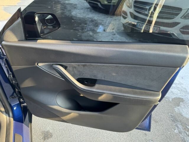 Синий Тесла Другая, объемом двигателя 0 л и пробегом 120 тыс. км за 27999 $, фото 14 на Automoto.ua