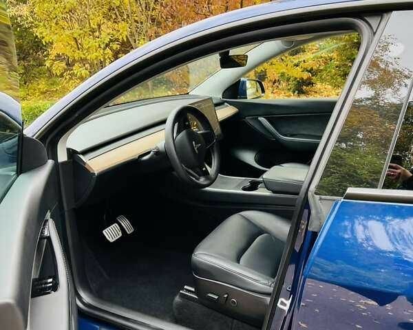 Тесла Другая 2021 в Киеве на Automoto.ua Синий Тесла Другая, объемом двигателя 0 л и пробегом 61 тыс. км за 20500 $, фото 15 на Automoto.ua