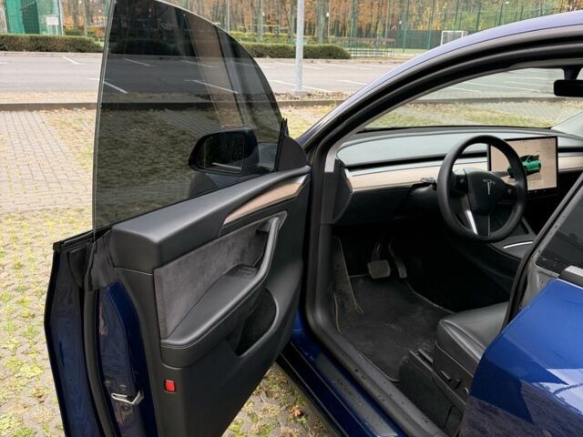 Тесла Другая 2023 в Харькове на Automoto.ua Синий Тесла Другая, объемом двигателя 0 л и пробегом 46 тыс. км за 31900 $, фото 4 на Automoto.ua