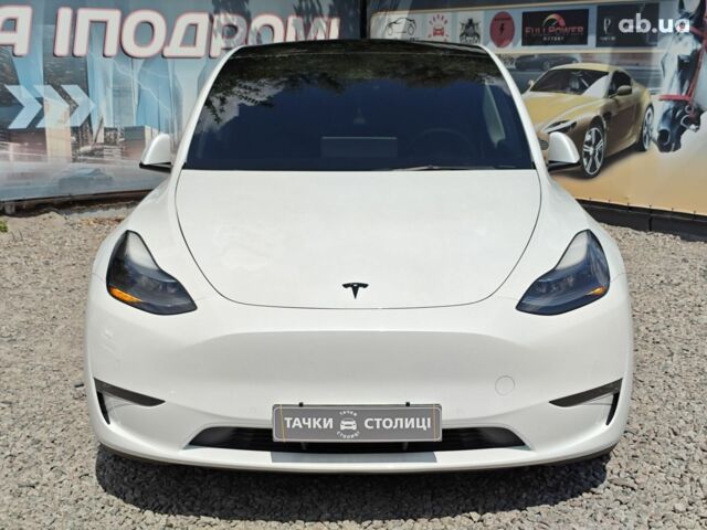 Белый Тесла Model Y, объемом двигателя 0 л и пробегом 133 тыс. км за 26500 $, фото 1 на Automoto.ua