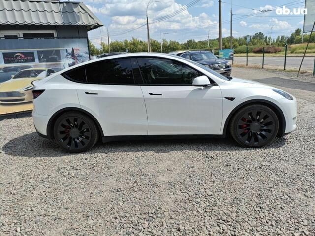 Белый Тесла Model Y, объемом двигателя 0 л и пробегом 133 тыс. км за 26500 $, фото 3 на Automoto.ua