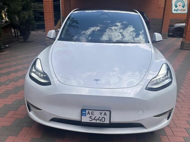 Белый Тесла Model Y, объемом двигателя 0 л и пробегом 18 тыс. км за 35500 $, фото 1 на Automoto.ua