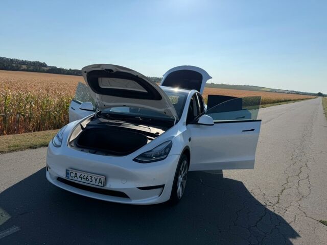 Белый Тесла Model Y, объемом двигателя 0 л и пробегом 70 тыс. км за 24800 $, фото 27 на Automoto.ua