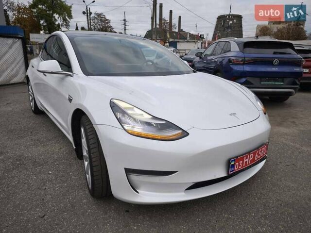 Белый Тесла Model Y, объемом двигателя 0 л и пробегом 126 тыс. км за 19999 $, фото 28 на Automoto.ua