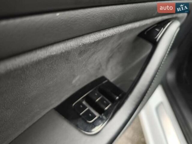 Белый Тесла Model Y, объемом двигателя 0 л и пробегом 126 тыс. км за 19999 $, фото 38 на Automoto.ua