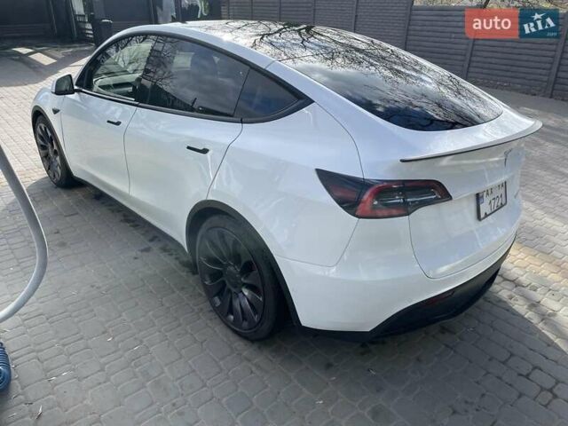 Белый Тесла Model Y, объемом двигателя 0 л и пробегом 65 тыс. км за 32000 $, фото 3 на Automoto.ua