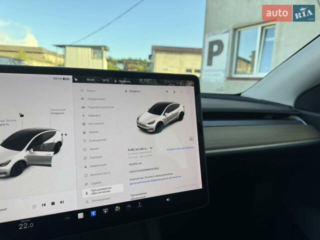 Белый Тесла Model Y, объемом двигателя 0 л и пробегом 110 тыс. км за 21500 $, фото 29 на Automoto.ua